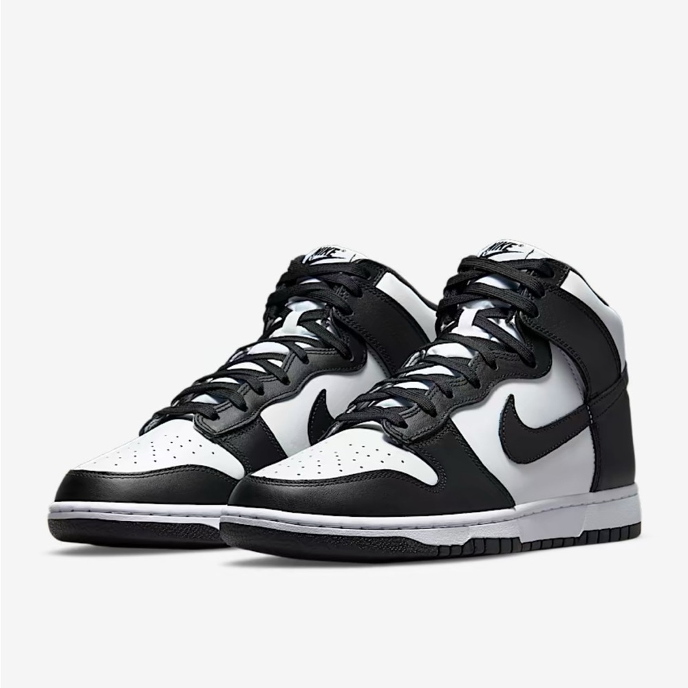 LIKE NEW Nike Dunk High Retro - Men’s 11.5 / W 13 - Picture 2 of 3